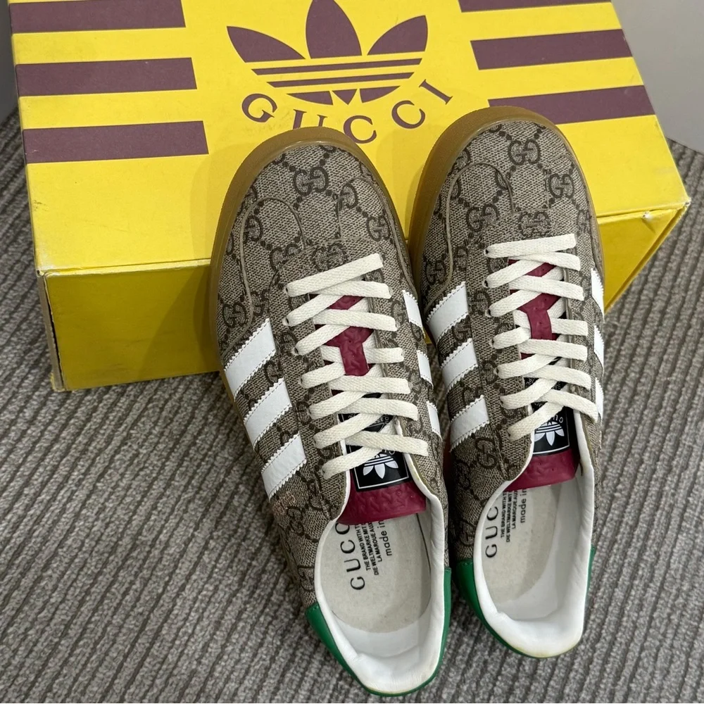 Gucci x Adidas Women’s Sneakers. - Picture 3 of 6